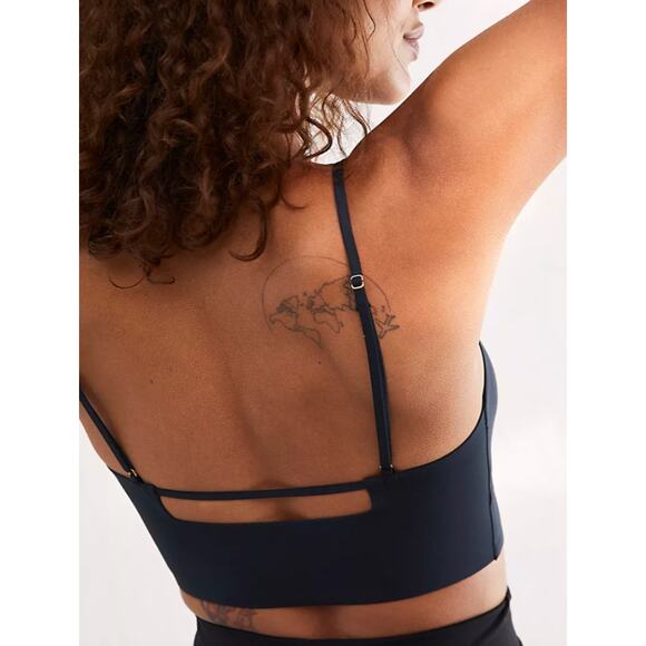 New Intimately Free People Small S Black Bringley Longline Bralette Cutout Back - Picture 11 of 12